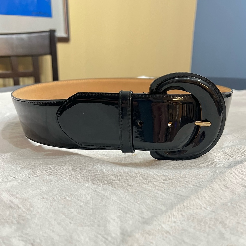 Real leather patent leather 2” statement belt by Amanda Smith sz S